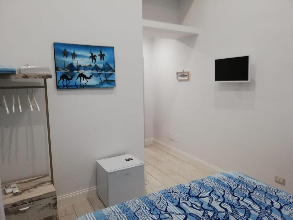 Casa Terry Bed & Breakfast Napoli Bagian luar foto