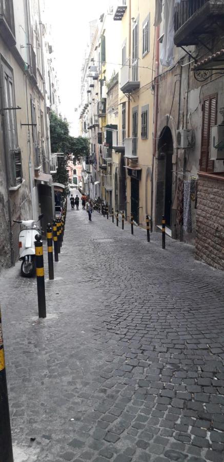 Casa Terry Bed & Breakfast Napoli Bagian luar foto